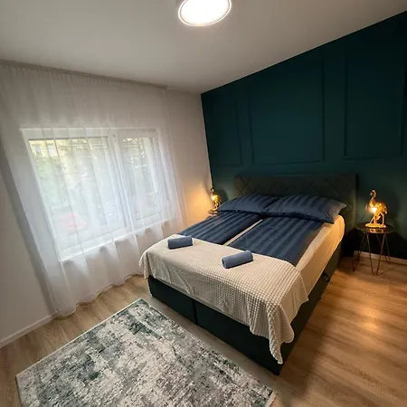 Apartment Emerald Boutique *